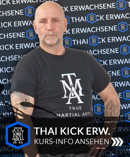 Thai Kick - Kickboxen Erwachsene Itzehoe mit Trainer Ken Speck